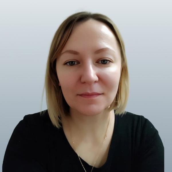 Лесникова Елена Георгиевна